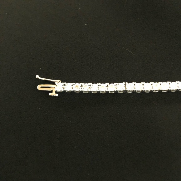 Ben Moss 10K White Gold 1 Carat Mined Diamond Tennis Bracelet - Picture 3 of 8